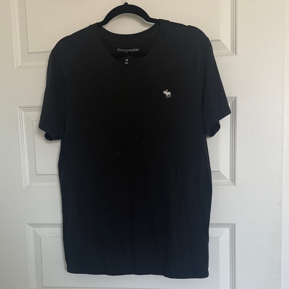 Abercrombie & Fitch Black V-Neck Tee